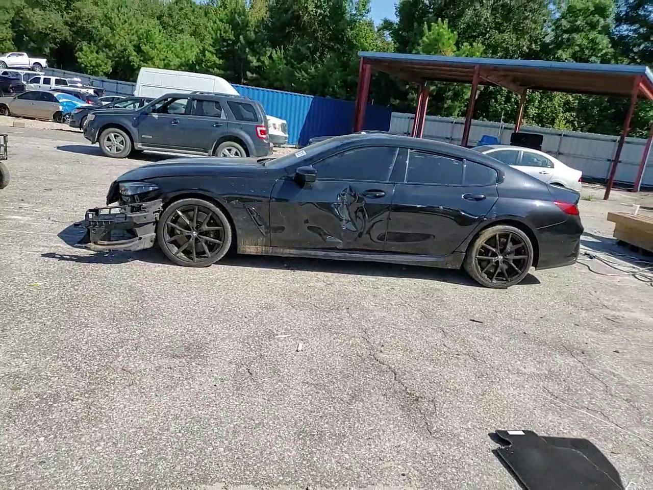 Фото: WBAGV2C07RCN75227