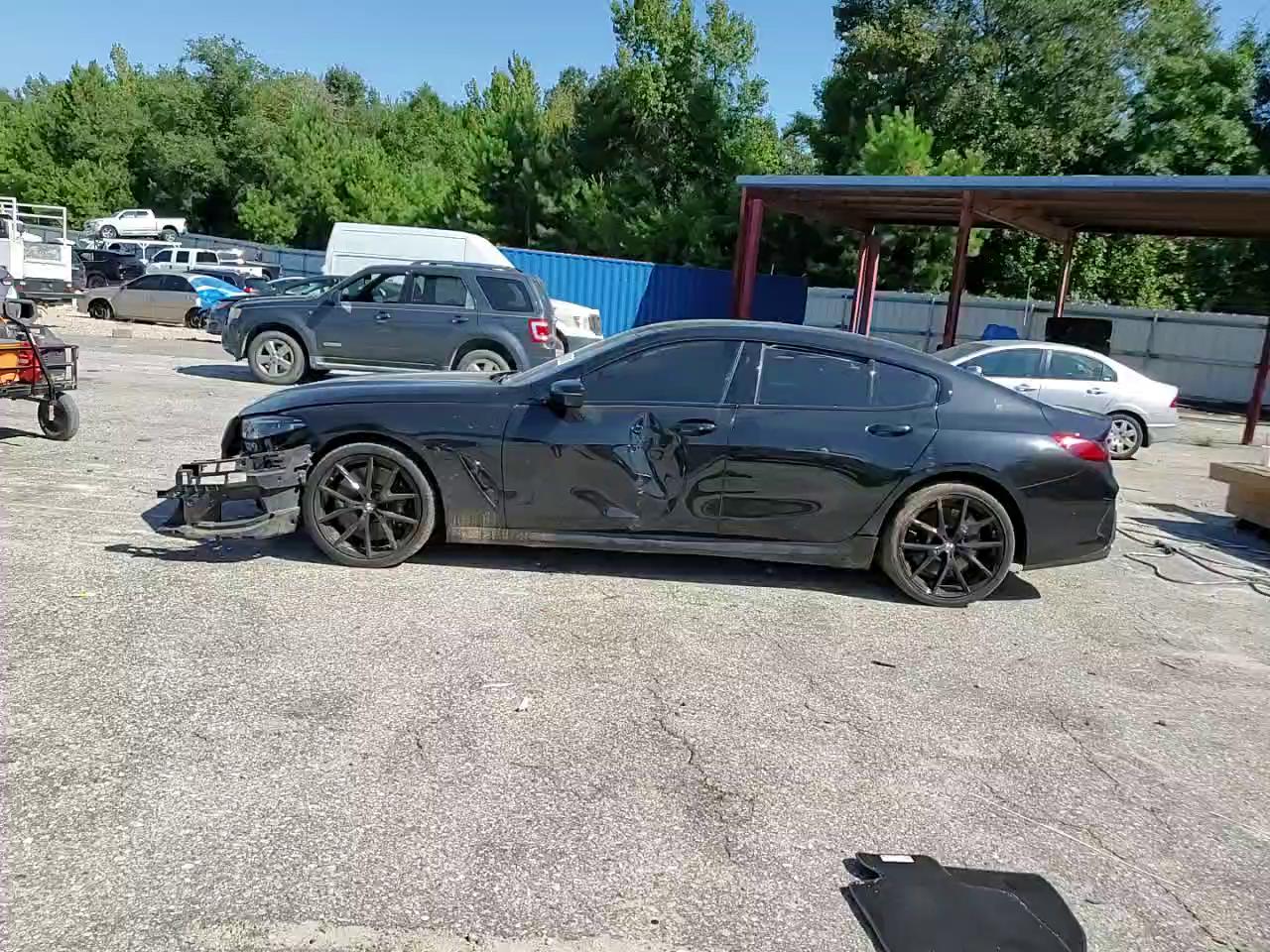 Фото: WBAGV2C07RCN75227