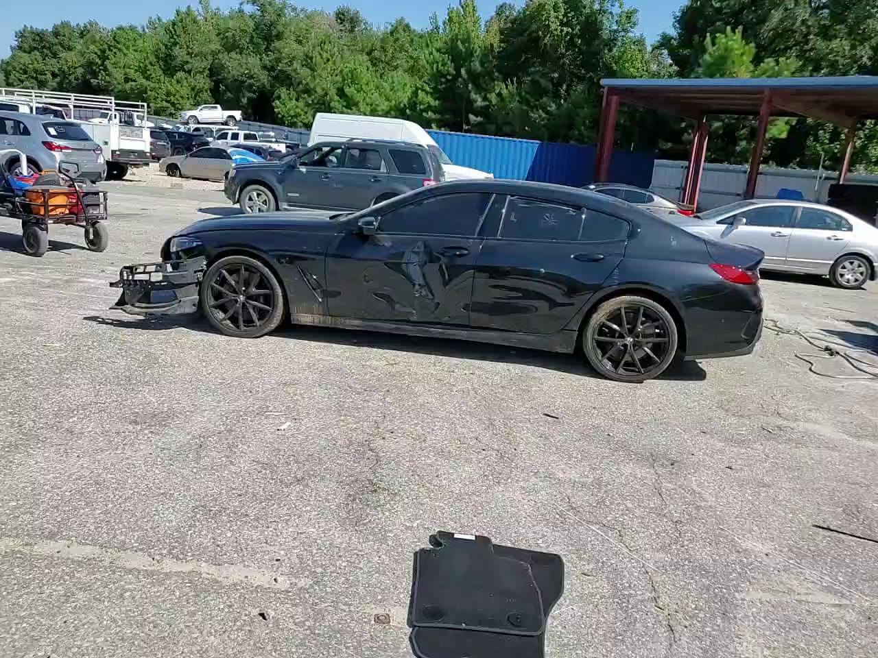 Фото: WBAGV2C07RCN75227