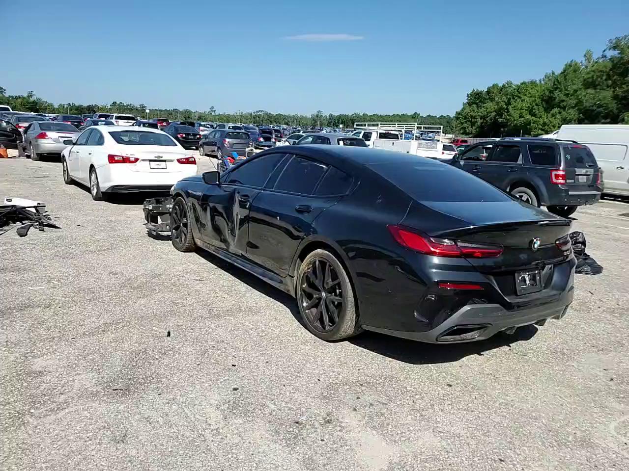 Фото: WBAGV2C07RCN75227