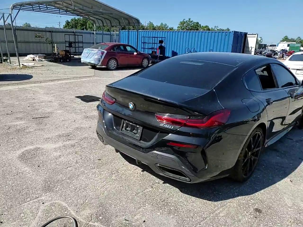 Фото: WBAGV2C07RCN75227