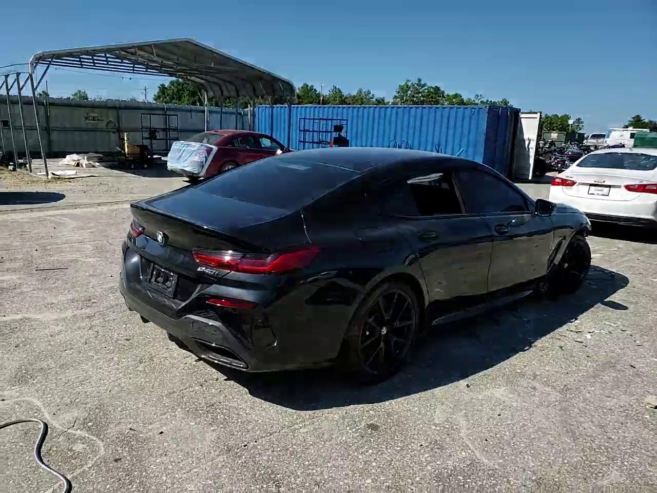 Фото: WBAGV2C07RCN75227