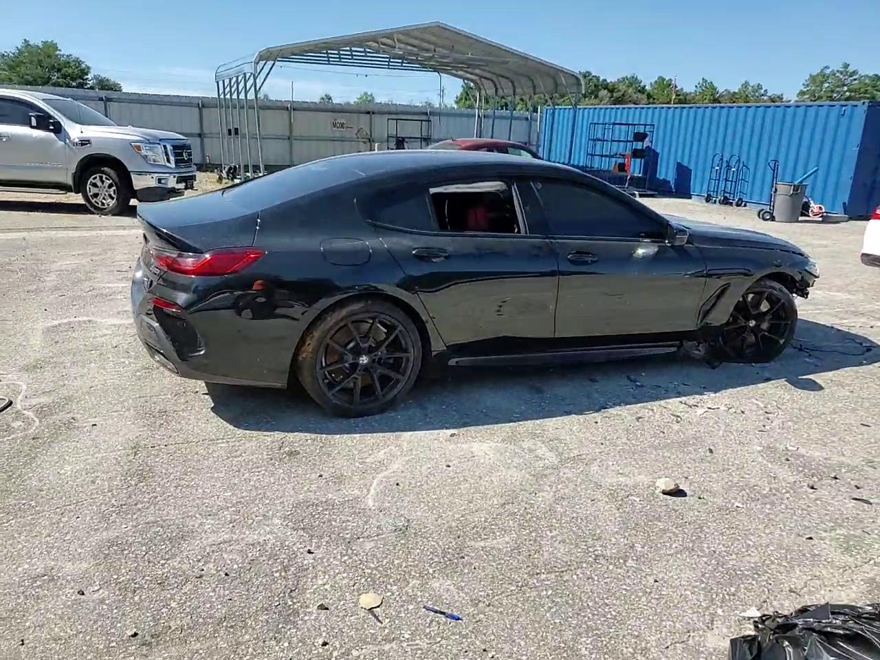 Фото: WBAGV2C07RCN75227