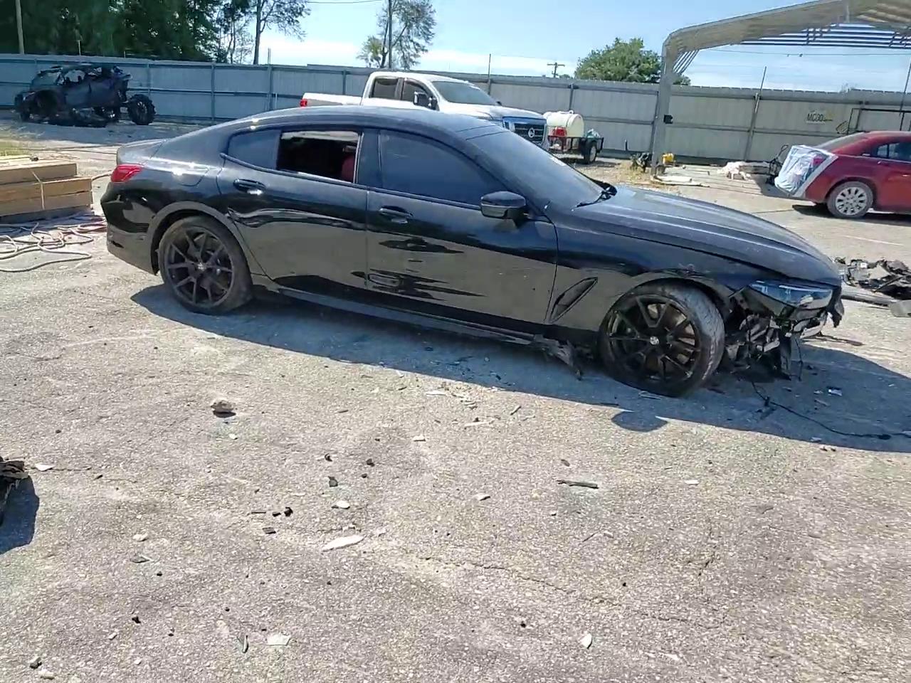 Фото: WBAGV2C07RCN75227