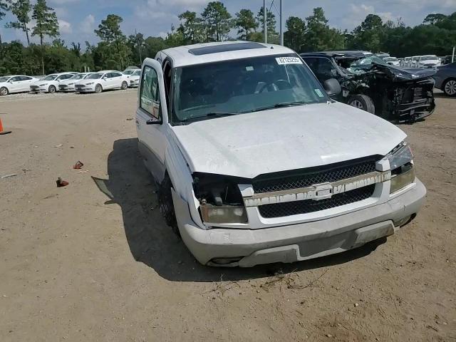 2002 Chevrolet Avalanche C1500 VIN: 3GNEC13T32G225379 Lot: 82125255