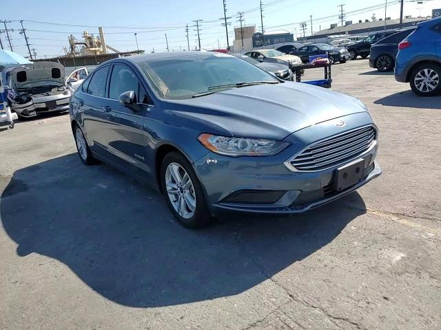 2018 Ford Fusion Se Hybrid VIN: 3FA6P0LU0JR211646 Lot: 83951335