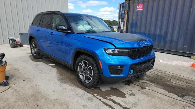 2022 Jeep Grand Cherokee Trailhawk 4Xe VIN: 1C4RJYC66N8742401 Lot: 71824555