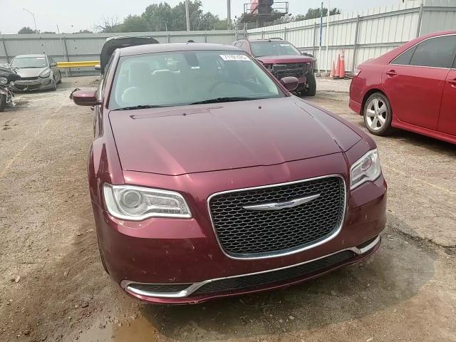 2018 Chrysler 300 Touring VIN: 2C3CCAAG5JH340560 Lot: 71191425