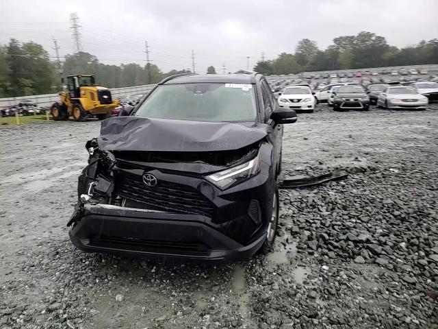 2022 Toyota Rav4 Xle VIN: 2T3W1RFV4NC186581 Lot: 81771795