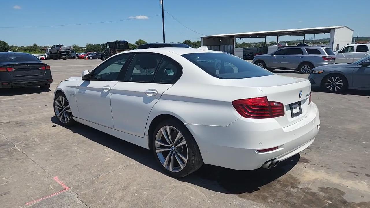 Фото: WBA5A5C50GG354543