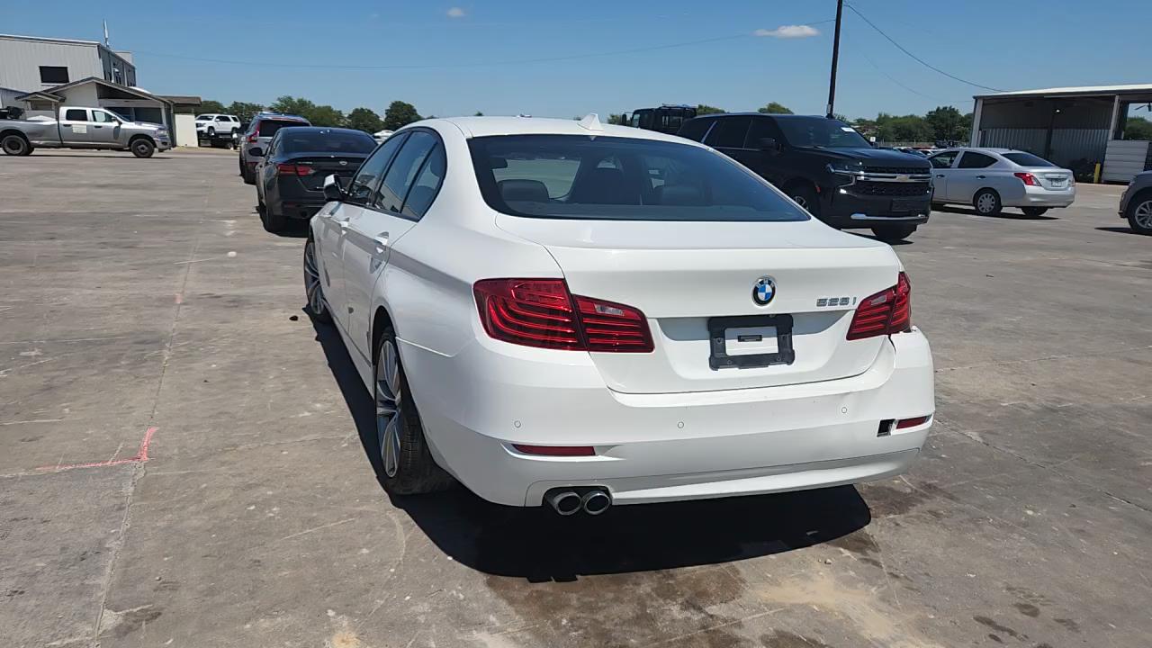 Фото: WBA5A5C50GG354543