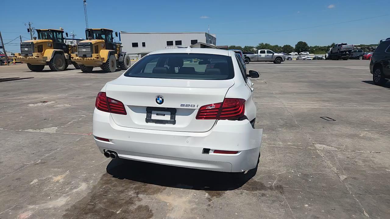 Фото: WBA5A5C50GG354543