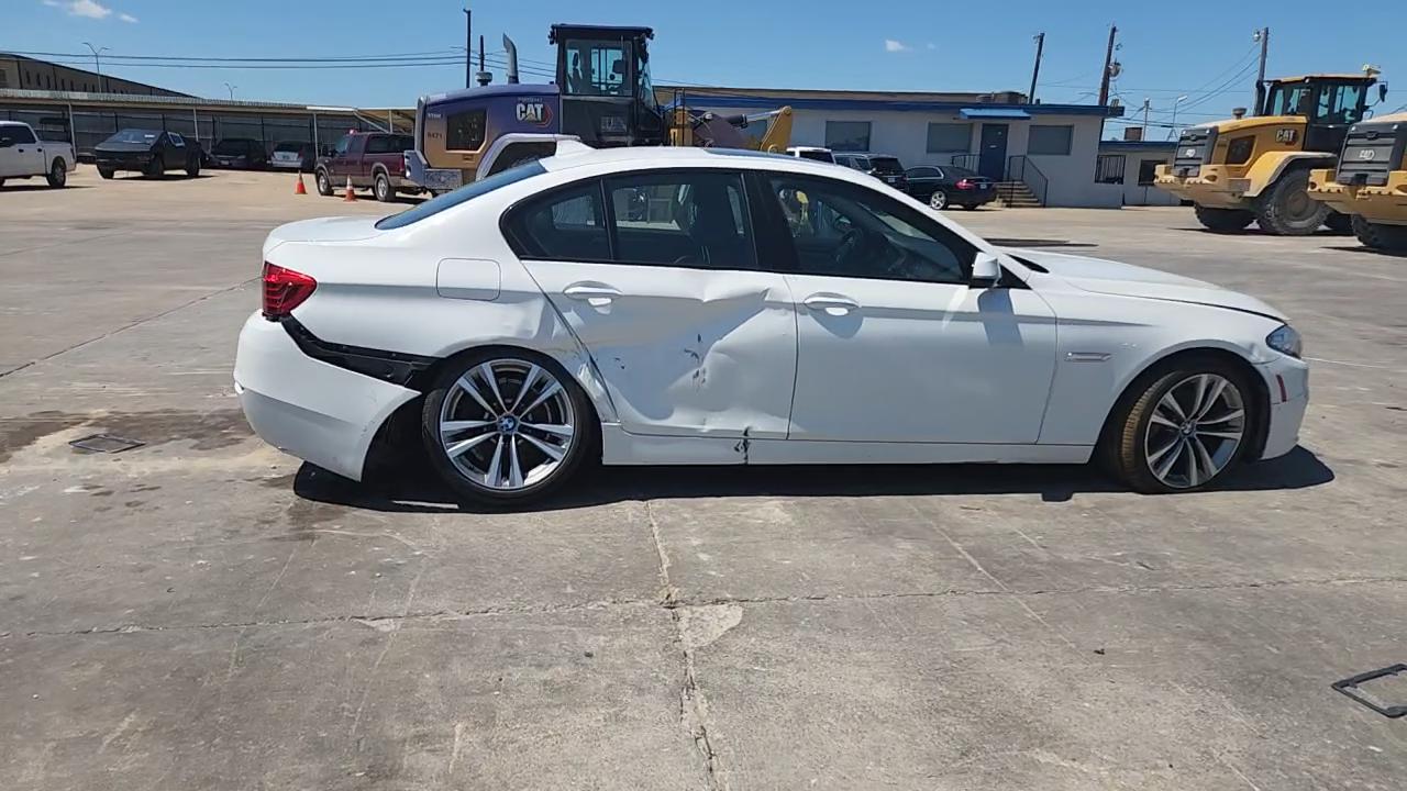 Фото: WBA5A5C50GG354543