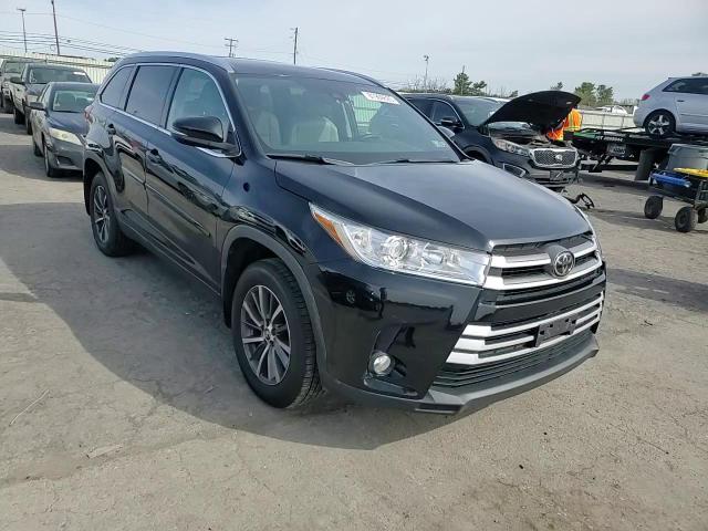 2019 Toyota Highlander Se VIN: 5TDJZRFH7KS591391 Lot: 81909625