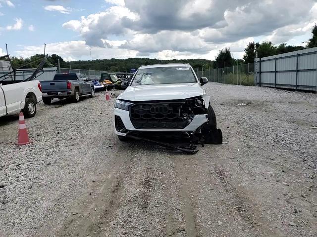 2025 Audi Sq7 Premium Plus VIN: WA1AWBF70SD002775 Lot: 81770595