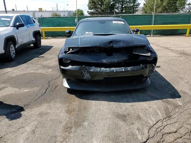 2016 Dodge Challenger R/T VIN: 2C3CDZBTXGH245962 Lot: 70198195