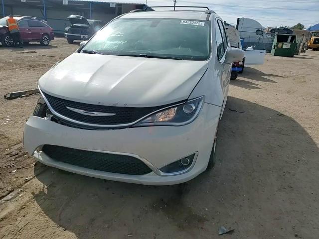 2017 Chrysler Pacifica Touring L VIN: 2C4RC1BG6HR584162 Lot: 84220475