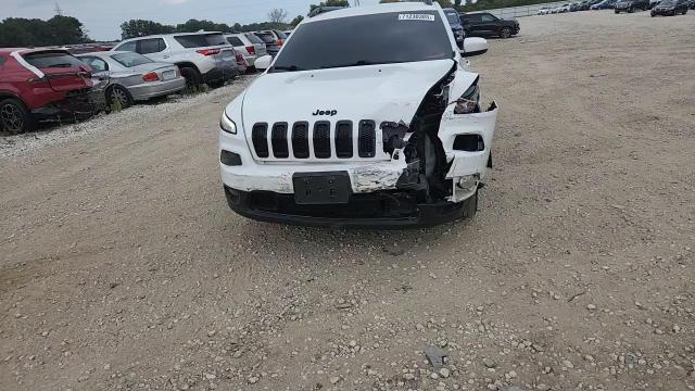 2016 Jeep Cherokee Latitude VIN: 1C4PJMCS9GW140197 Lot: 71230385