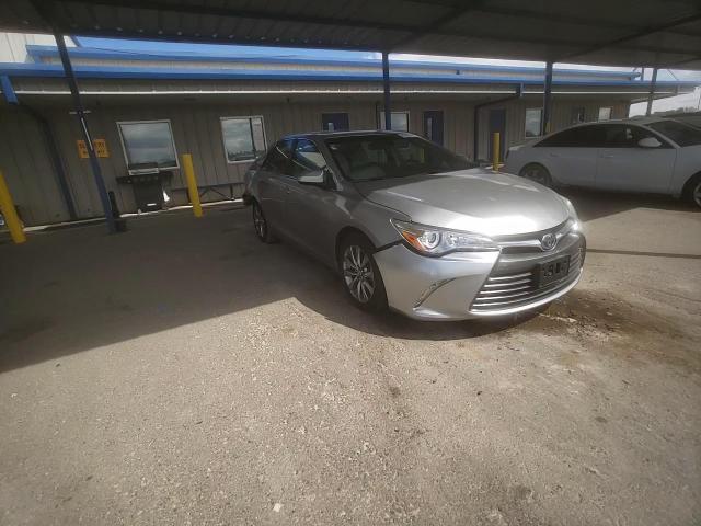 2015 Toyota Camry Hybrid VIN: 4T1BD1FK2FU174581 Lot: 80300235