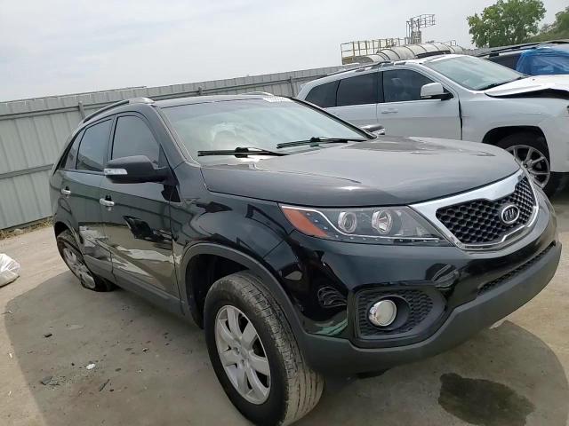 2012 Kia Sorento Base VIN: 5XYKT3A61CG208469 Lot: 72083285