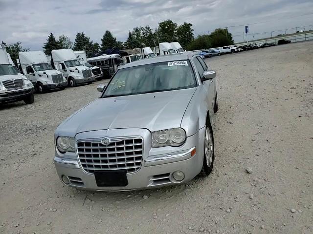 2005 Chrysler 300C VIN: 2C3AK63H65H638909 Lot: 81298895