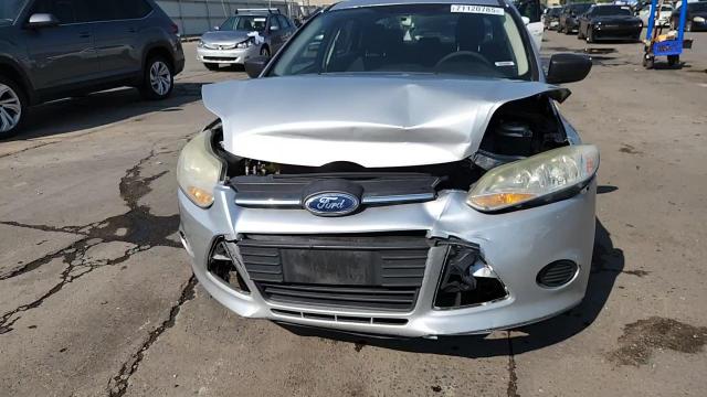 2012 Ford Focus S VIN: 1FAHP3E2XCL321398 Lot: 71120785