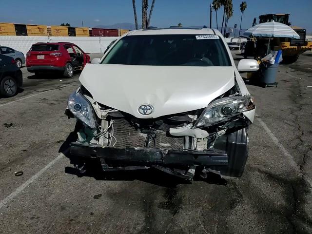 2013 Toyota Sienna Xle VIN: 5TDDK3DC3DS070774 Lot: 81805885