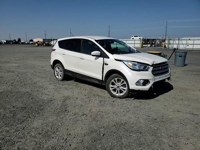 2017 Ford Escape Se VIN: 1FMCU9G94HUA62138 Lot: 81280395