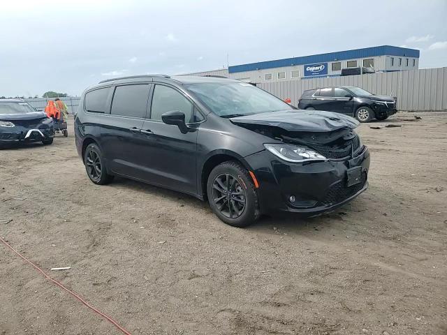 2020 Chrysler Pacifica Touring L VIN: 2C4RC3BG7LR282707 Lot: 81083355