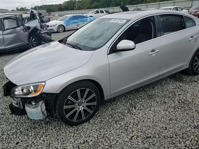 2017 Volvo S60 Premier VIN: LYV402HK0HB143886 Lot: 81812245