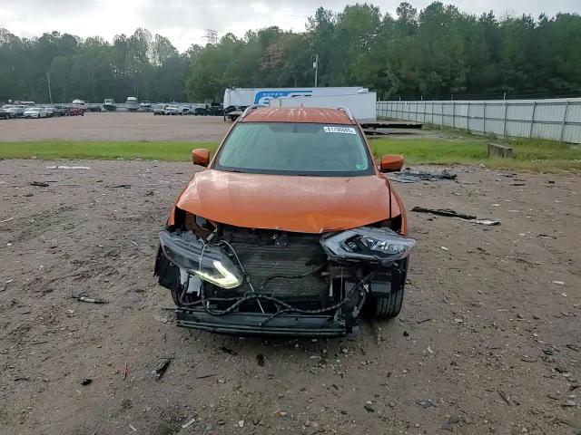 2017 Nissan Rogue S VIN: JN8AT2MV0HW263552 Lot: 81796085