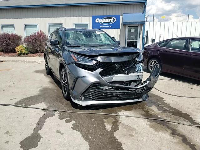 2021 Toyota Highlander Xse VIN: 5TDJZRBH8MS133819 Lot: 70881405