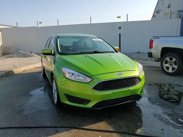 2018 Ford Focus Se VIN: 1FADP3F2XJL301727 Lot: 81096525