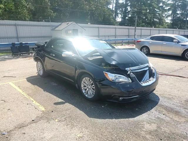 2014 Chrysler 200 Limited VIN: 1C3BCBFG9EN134746 Lot: 90729245