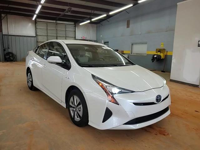 2018 Toyota Prius VIN: JTDKARFU6J3060241 Lot: 71033155