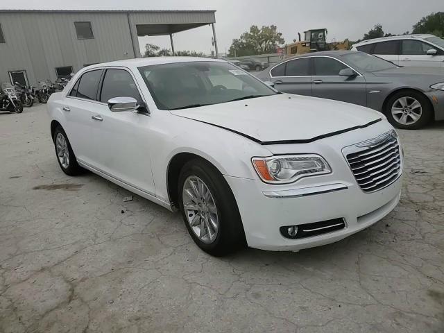 2012 Chrysler 300C VIN: 2C3CCAET4CH174462 Lot: 71696585