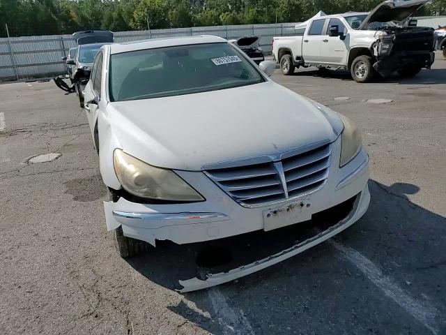 2012 Hyundai Genesis 3.8L VIN: KMHGC4DD3CU181064 Lot: 80757045