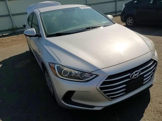 2017 Hyundai Elantra Se VIN: KMHD74LF1HU388876 Lot: 81306535