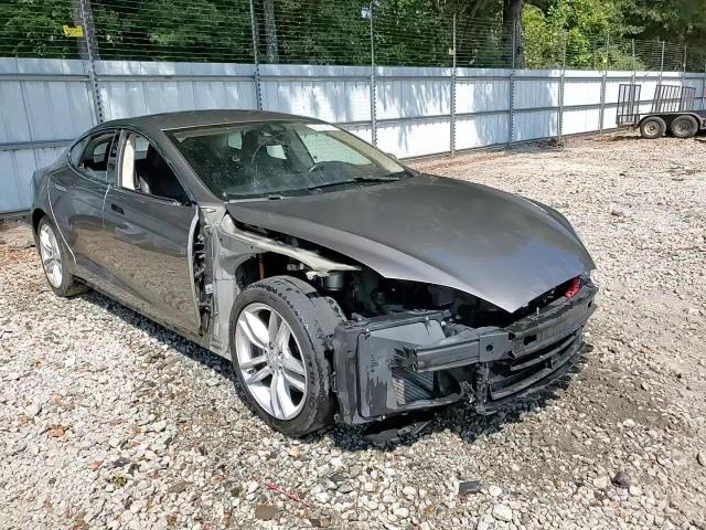 2015 Tesla Model S VIN: 5YJSA1E25FF102636 Lot: 80991365