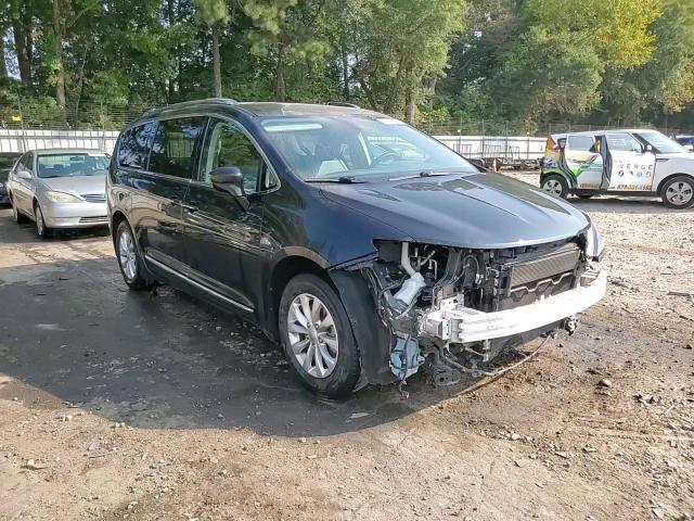 2018 Chrysler Pacifica Touring L VIN: 2C4RC1BGXJR149618 Lot: 80397955