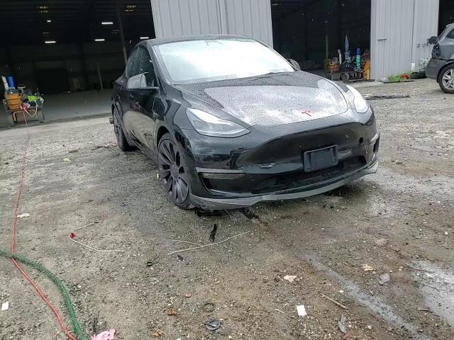 2021 Tesla Model Y VIN: 5YJYGDEF5MF262865 Lot: 81468985