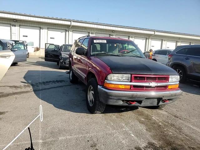 2000 Chevrolet Blazer VIN: 1GNDT13W0Y2255463 Lot: 81561865