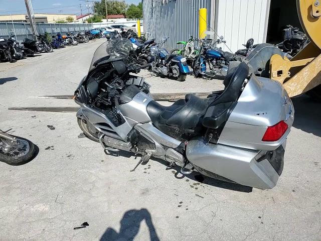 2015 Honda Gl1800 Abs VIN: JH2SC68N5FK100392 Lot: 81242275