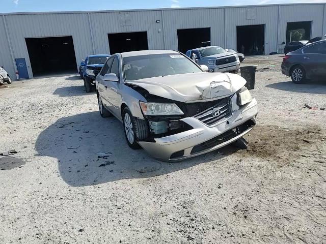 2010 Hyundai Sonata Gls VIN: 5NPET4AC0AH657818 Lot: 71602085