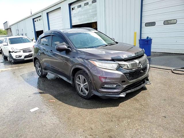 2019 Honda Hr-V Touring VIN: 3CZRU6H91KM717793 Lot: 71868535