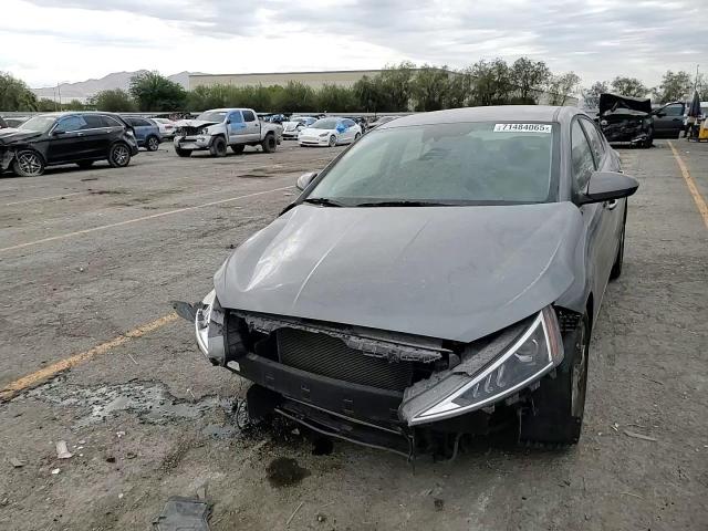 2019 Hyundai Elantra Sel VIN: 5NPD84LF8KH407913 Lot: 71484065