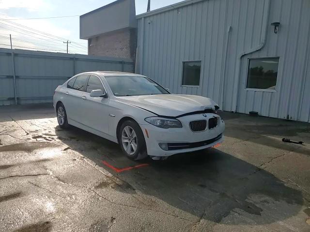 2012 BMW 528 I VIN: WBAXG5C58CDY30346 Lot: 81103035