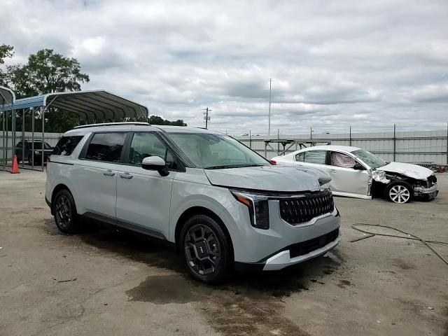 2025 Kia Carnival Ex VIN: KNDNC5KA6S6074569 Lot: 70945035