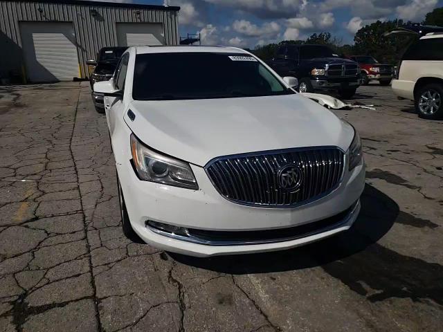 2016 Buick Lacrosse VIN: 1G4GB5G38GF261062 Lot: 83992495