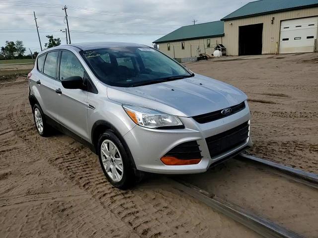 2016 Ford Escape S VIN: 1FMCU0F74GUC53116 Lot: 72005505
